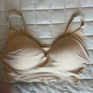 Pink by Victoria’s Secret Seamless Cream Bra XL